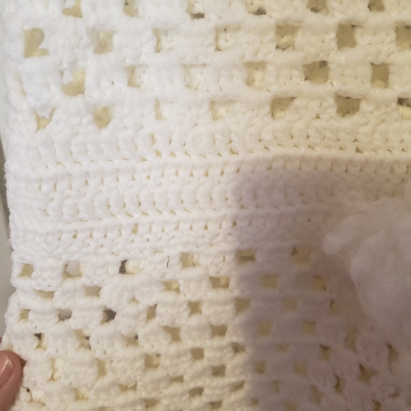 Handmade women's crochet off white  wool sweater vest - Picture 6 of 12